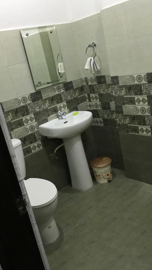 De Agya Paradise Otel Ludhiana Dış mekan fotoğraf
